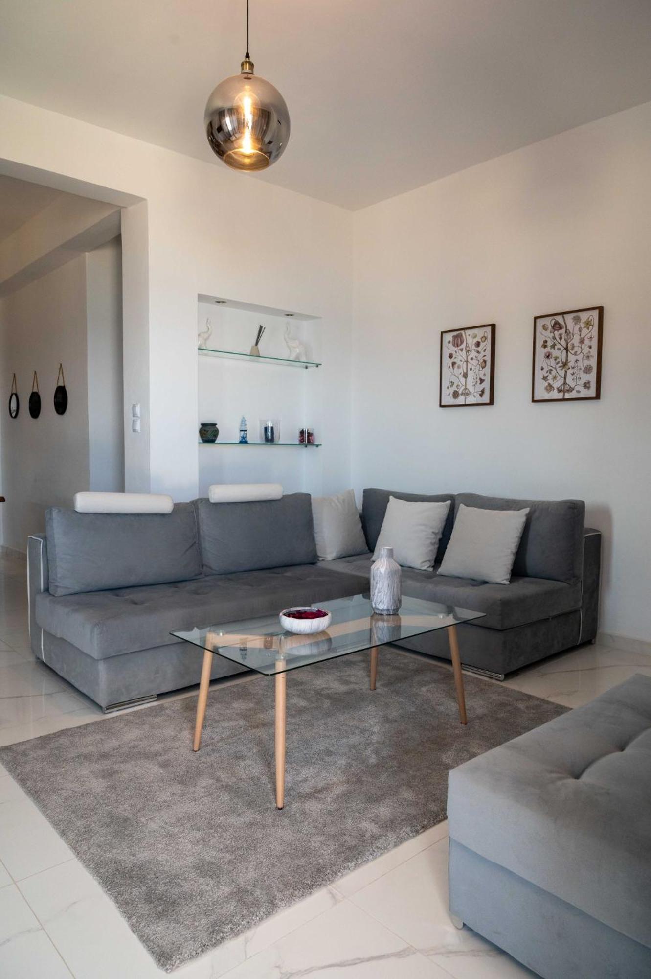 Finikas Suites & Apartments 10Min From Athens Airport Ártemida Kültér fotó